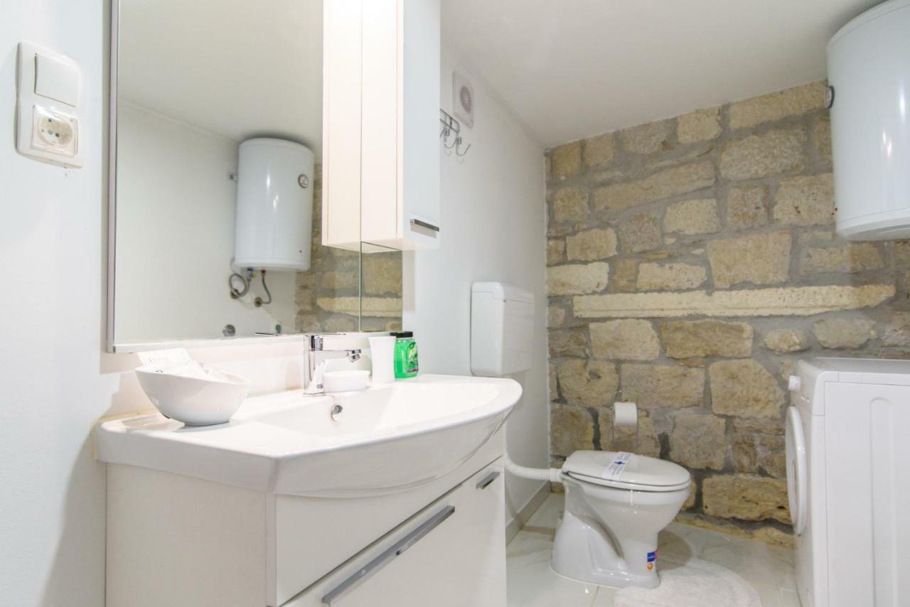 Studio Apartman Rea Trogir Exteriér fotografie